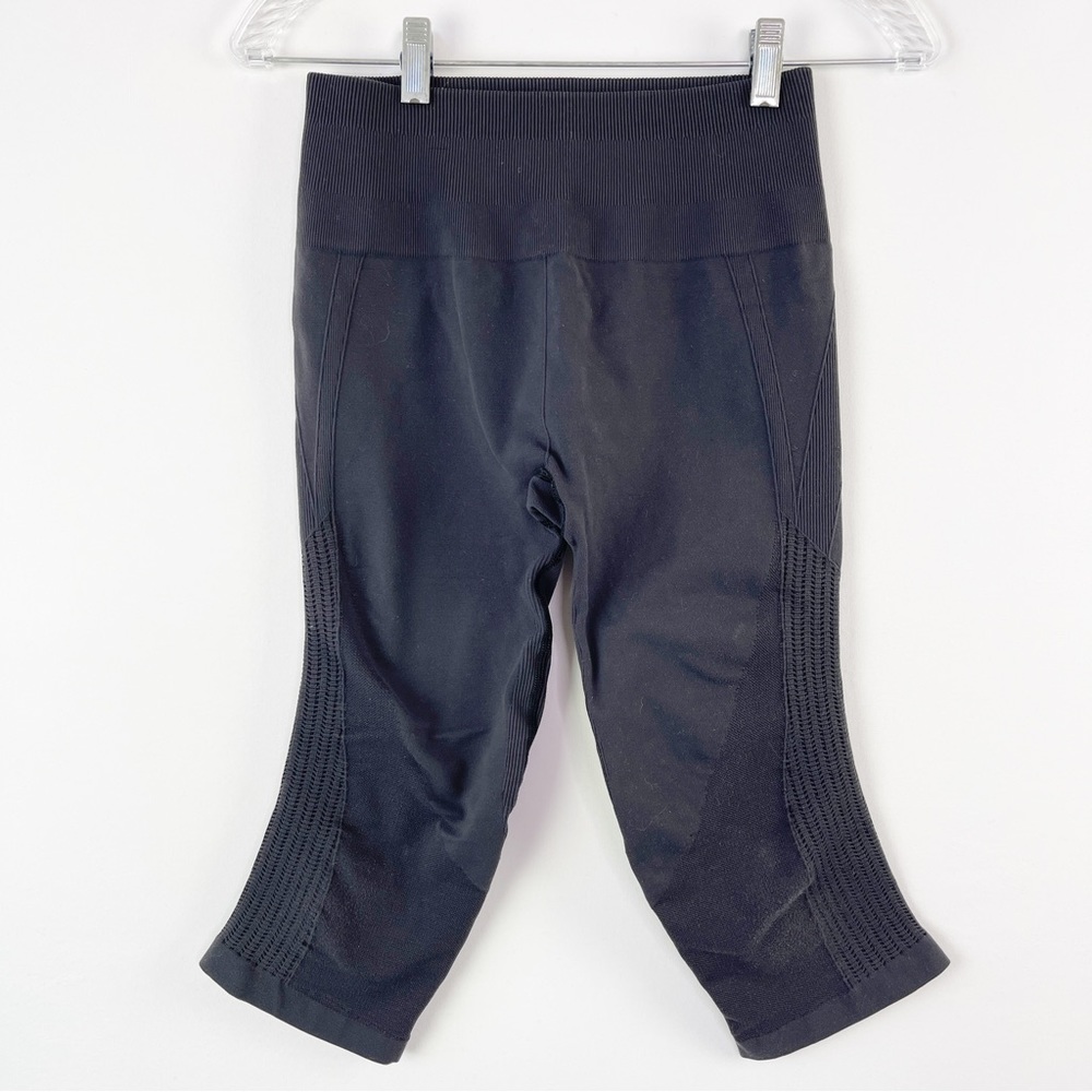 Lululemon Dark Gray IN THE FLOW II Cropped Leggings Size 6